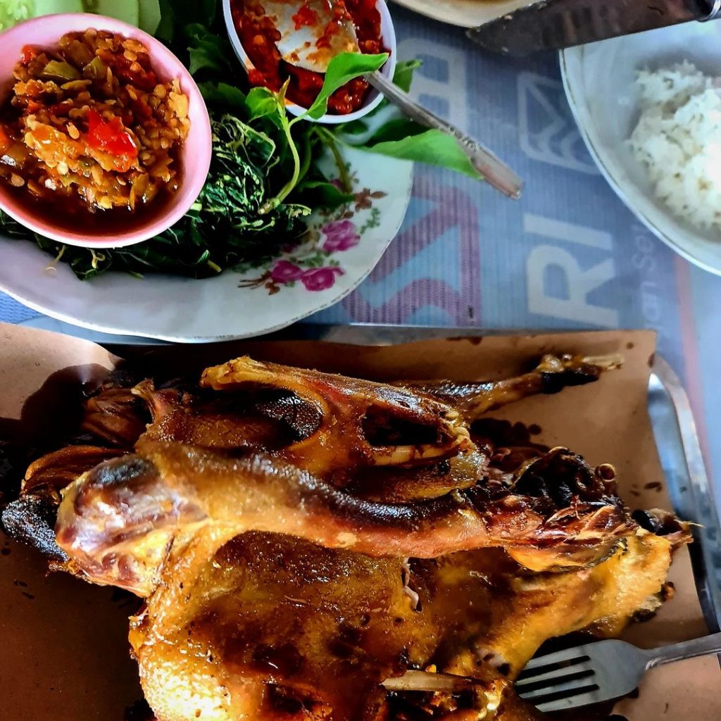 bebek goreng umar plenteng